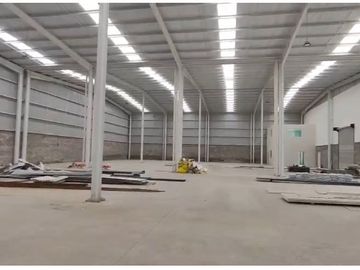 BODEGAS NUEVAS EN VTA/ GRAND BAJIO PARK