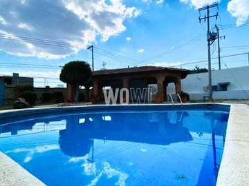 CASA EN VENTA EN BOSQUES DE SANTA ANITA