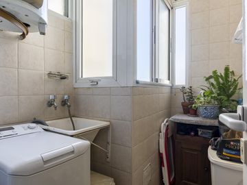 Yerbal 300 Departamento 3 Ambientes Baño y Toilette 78m2 Espacio Guardacoche en Caballito