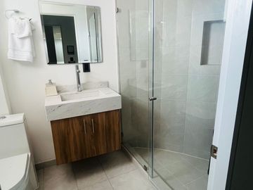 VENTA DE DEPARTAMENTO EN CUMBRES DEL LAGO JURIQUILLA