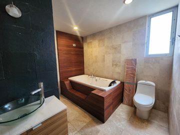 Casa en Venta el Cluster 333, Lomas de Angelópolis, Puebla