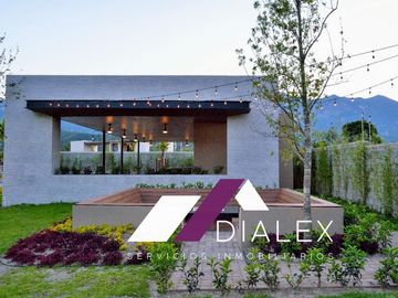 Casa en VENTA Fracc. Aires del Vergel CARRETERA NACIONAL en Monterrey 640 M2 Una planta