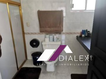 Casa en VENTA de 623 m2 - COL. CONTRY en Monterrey, Nuevo León
