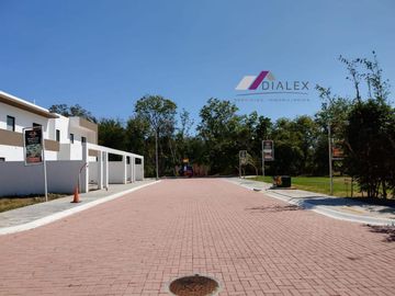 RESIDENCIA EN VENTA - Fraccionamiento Privado en Allende N.L. - 200 m2