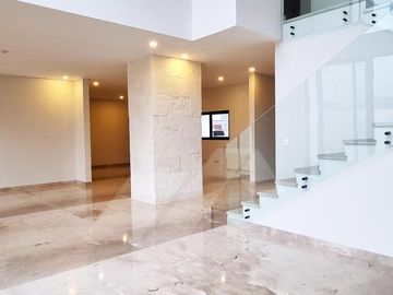 Bosques de las Misiones -CARRETERA NACIONAL- Casa  VENTA Santiago Nuevo León, 422 M2
