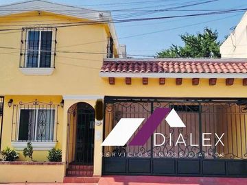 Casa VENTA Col. Villa del Río – ZONA CONTRY en MONERREY, Nuevo León - 4 Recámaras 330 m2