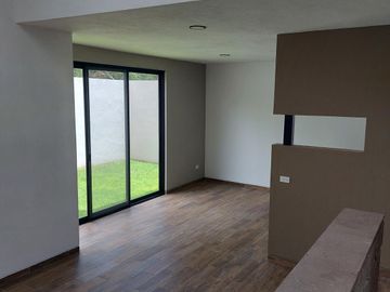 Casa nueva en venta en Tequisquiapan (1531)
