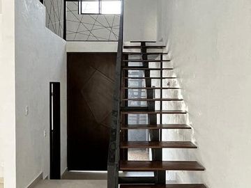 Fraccionamiento Bosques de San Pedro -CARRETERA NACIONAL- Casa en Venta Santiago 250 m2