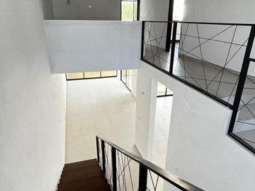Fraccionamiento Bosques de San Pedro -CARRETERA NACIONAL- Casa en Venta Santiago 250 m2