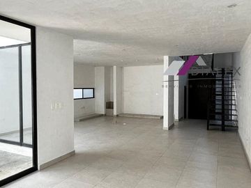 Fraccionamiento Bosques de San Pedro -CARRETERA NACIONAL- Casa en Venta Santiago 250 m2