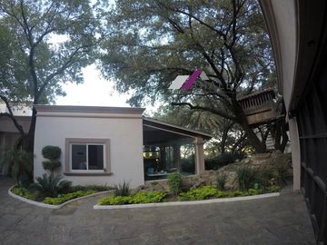 Residencia de 2,103 m2 en VENTA, Valle de San Ángel en San Pedro Garza García N.L.