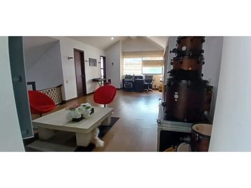 Medellín, El Poblado - La Tomatera: venta de apartamento dúplex
