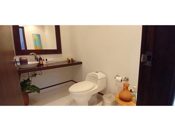 Medellín, El Poblado - La Tomatera: venta de apartamento dúplex