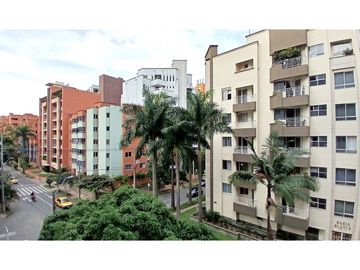 Apartamento En Venta En Laureles