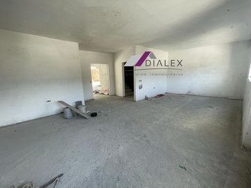 Fraccionamiento Bosques de San Pedro -CARRETERA NACIONAL- Casa VENTA Santiago 330 m2
