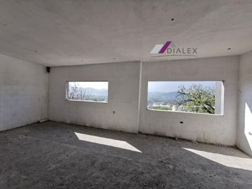 Fraccionamiento Bosques de San Pedro -CARRETERA NACIONAL- Casa VENTA Santiago 330 m2