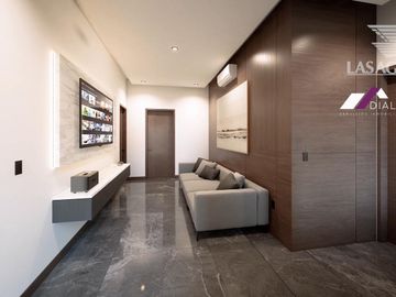 VENTA Residencia de 3 Niveles en LAS AGUILAS RESIDENCIAL en ZONA CONTRY Monterrey - 607 m2