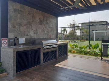 Departamento en venta vía a la costa km19 con 147m2, planta baja con patio y parqueo ER