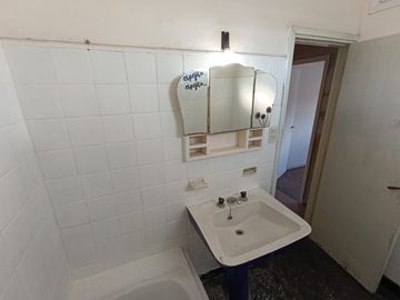 Casa para 2 Familias en venta en Merlo Norte