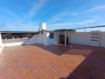 Casa para 2 Familias en venta en Merlo Norte