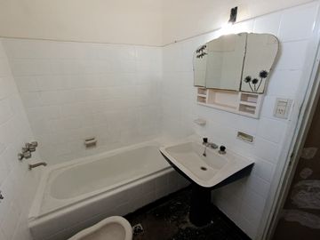 Casa para 2 Familias en venta en Merlo Norte