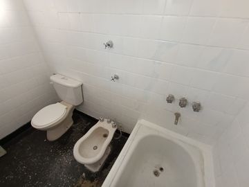 Casa para 2 Familias en venta en Merlo Norte