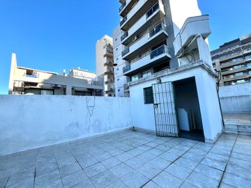 VENTA PH 4 AMBIENTES PATIO Y TERRAZA PALERMO SOHO