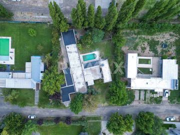 CASA EN BARRIO PRIVADO LAS PERGOLAS CIPOLLETTI