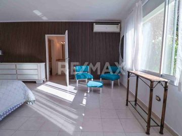 CASA EN BARRIO PRIVADO LAS PERGOLAS CIPOLLETTI