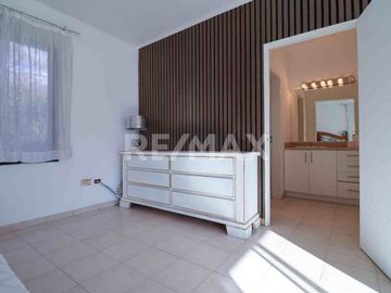 CASA EN BARRIO PRIVADO LAS PERGOLAS CIPOLLETTI