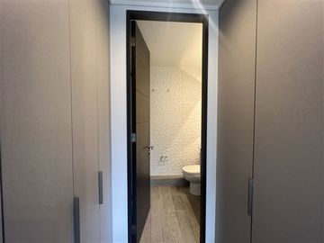 Departamento en Venta en San Francisco de Asis con Av. Las Condes, Cantagallo. Las Condes