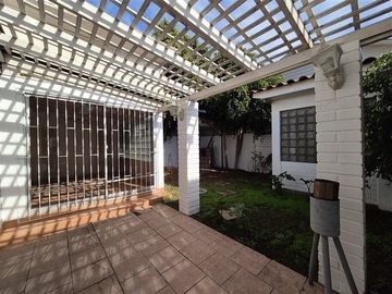 Casa en Venta en Marta Colvin 1530