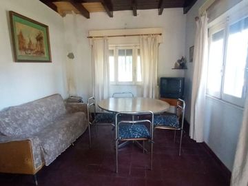 VENTA CASA EN VILLA GESELL A REFACCIONAR