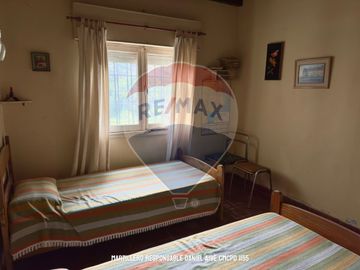 VENTA CASA EN VILLA GESELL A REFACCIONAR