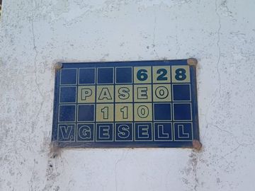 VENTA CASA EN VILLA GESELL A REFACCIONAR