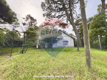 VENTA CASA EN VILLA GESELL A REFACCIONAR