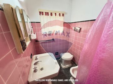 VENTA CASA EN VILLA GESELL A REFACCIONAR