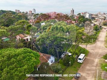 VENTA CASA EN VILLA GESELL A REFACCIONAR
