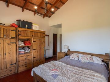 VENTA CASA CON PILETA VILLA GIARDINO, CORDOBA