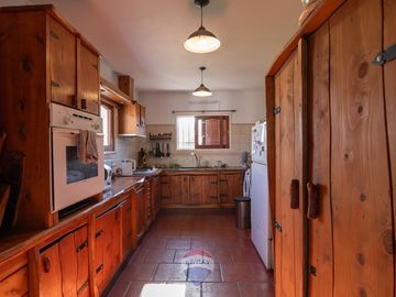 VENTA CASA CON PILETA VILLA GIARDINO, CORDOBA