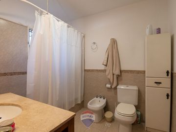 VENTA CASA CON PILETA VILLA GIARDINO, CORDOBA