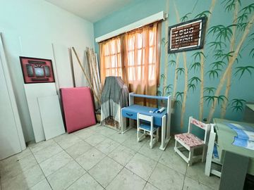 VENTA CASA 6 AMB Y PATIO - EL PALOMAR