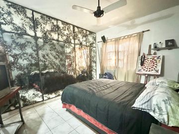 VENTA CASA 6 AMB Y PATIO - EL PALOMAR