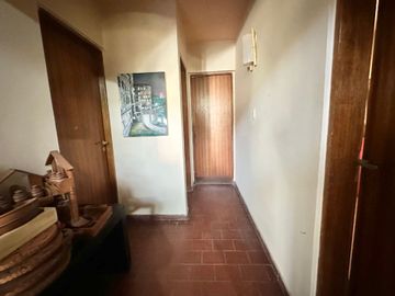VENTA CASA 6 AMB Y PATIO - EL PALOMAR