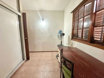 VENTA CASA 6 AMB Y PATIO - EL PALOMAR