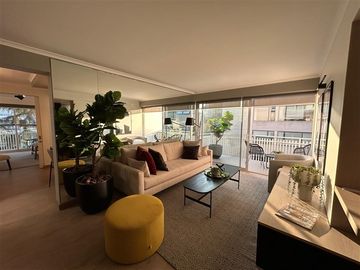 Departamento en Venta en Enrique Foster Norte/Apoquindo