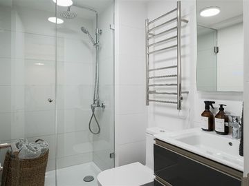 Departamento en Venta en Enrique Foster Norte/Apoquindo