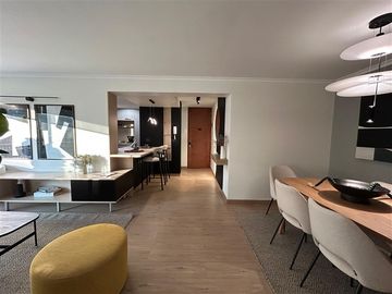 Departamento en Venta en Enrique Foster Norte/Apoquindo