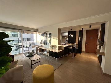 Departamento en Venta en Enrique Foster Norte/Apoquindo