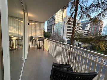Departamento en Venta en Enrique Foster Norte/Apoquindo